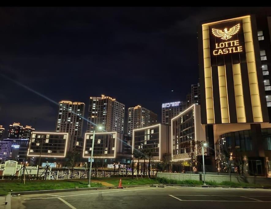 The Castle Ocean Suite Yeosu Exteriör bild